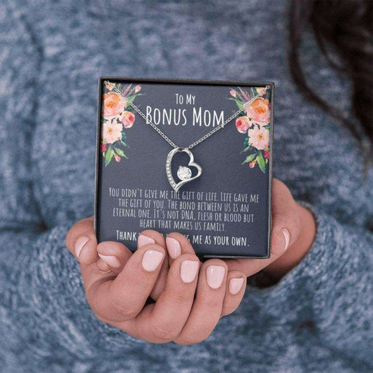 Mom Necklace, Stepmom Necklace, Bonus Mom Necklace Gifts, Love You To The Moon Necklace, Gifts For Stepmom Mother-In-Law Gifts for Mother (Mom) Rakva