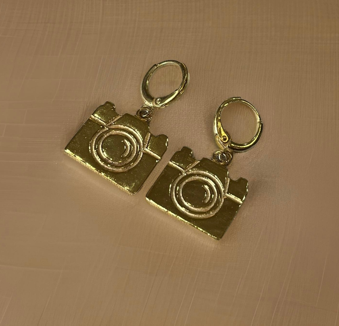 Camera 925 Sterling Silver Earrings – Creative Charm Jewelry | Rakva