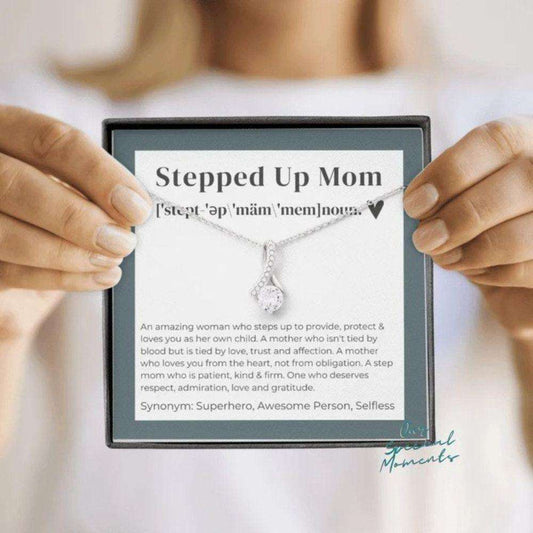Stepmom Necklace, Step Mom Gift, Best Bonus Mom Necklace, Stepped Up Mom Mother’S Day Necklace, Stepmother Gifts, Gifts for Mother (Mom) Rakva